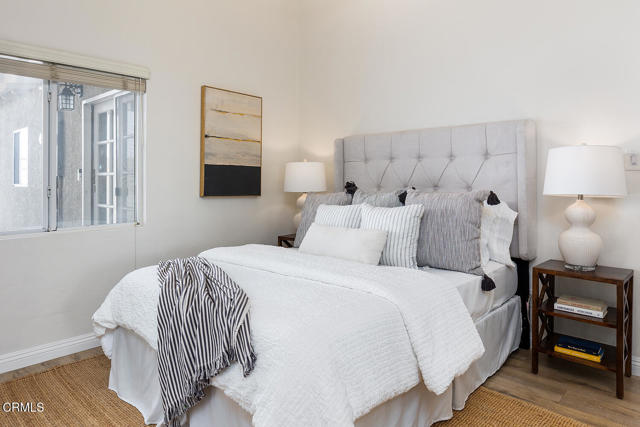 Detail Gallery Image 19 of 39 For 1247 Flanders Rd, La Canada Flintridge,  CA 91011 - 4 Beds | 3 Baths