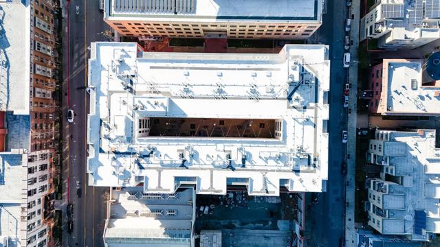 630 Thomas L Berkley Way, Oakland CA: https://media.crmls.org/mediaz/494d35fc-72af-4cdb-ba59-763b5b3586ef.jpg
