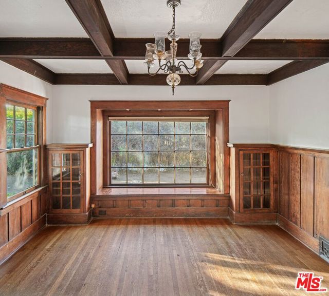 807 Superba Avenue photo 4