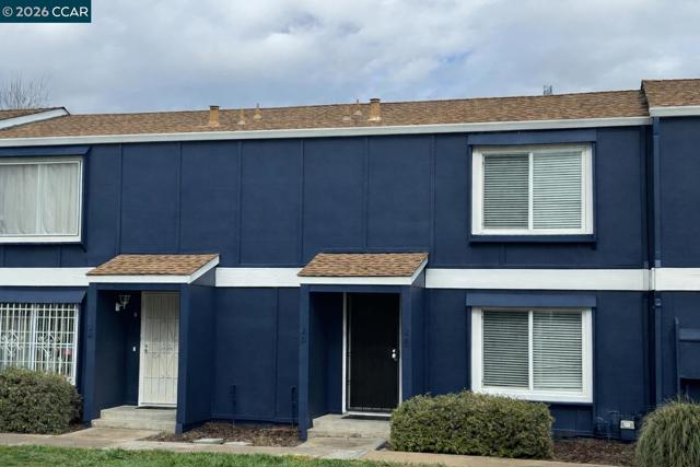 26 El Capitan Ln, Antioch CA: https://media.crmls.org/mediaz/494f2992-66ee-4bd4-a6a7-371b3a89d85c.jpg