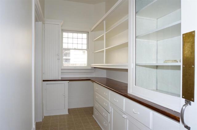 121 E Julian Street, San Jose CA: https://media.crmls.org/mediaz/4951a4ae-719c-40fa-b52e-c6d94f8754c7.jpg