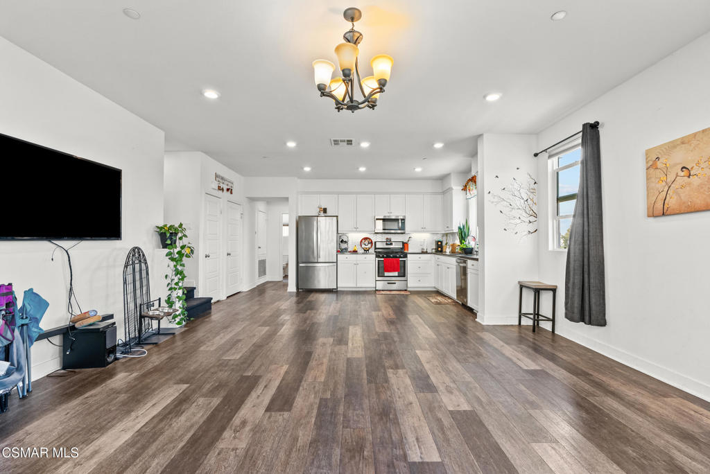 MLS #225004086 img 12