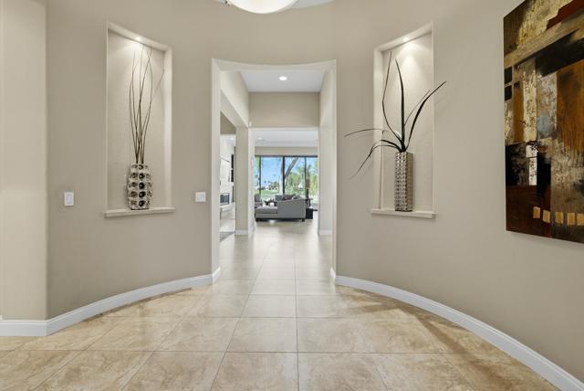 33 Via Las Flores, Rancho Mirage, CA 92270