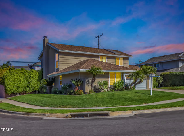 Detail Gallery Image 5 of 48 For 1519 Lyndhurst Ave, Camarillo,  CA 93010 - 4 Beds | 2 Baths