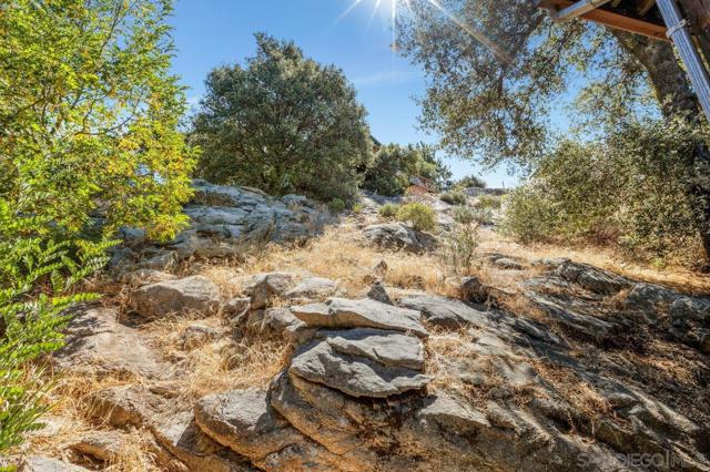 8141 Pine Blvd, Pine Valley CA: https://media.crmls.org/mediaz/49527a1b-e15e-401f-bab0-23da67721731.jpg
