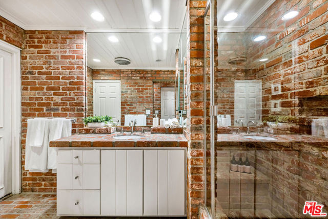 Drew Fenton | 26174 Pacific Coast Highway Malibu CA | MLS: 7392193 Drew Fenton | 26174 Pacific Coast Highway Malibu CA | MLS: 7392193