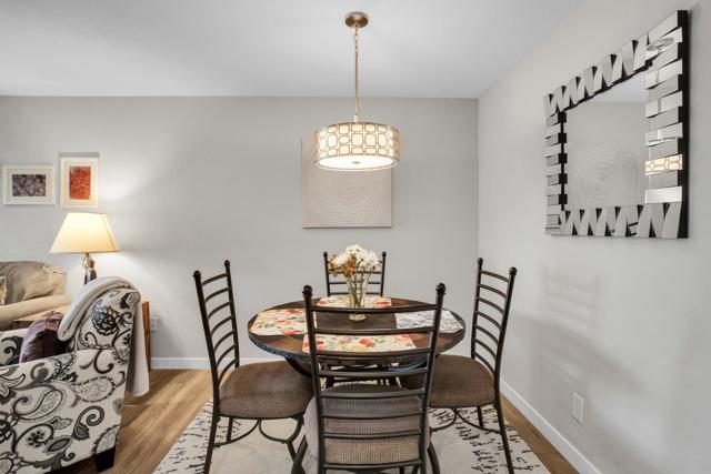 675 N Los Felices W Circle, Palm Springs CA: https://media.crmls.org/mediaz/4956d3ce-804c-4dfc-ad40-02c669cc152b.jpg