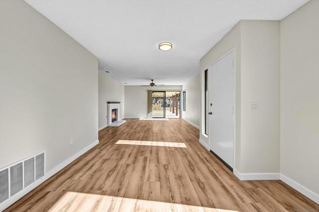 1412 Timber Gln, Escondido CA: https://media.crmls.org/mediaz/4957ad12-5d1c-45d3-a1f0-6157564c8ee3.jpg