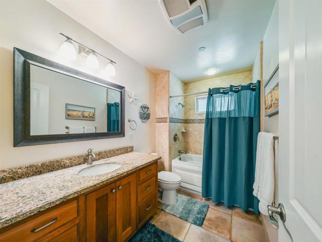 Image 40 of 75 For 9848 Vista Viejas