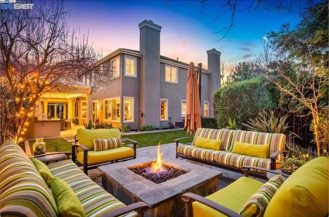 5633 Selena Ct, Pleasanton CA: https://media.crmls.org/mediaz/495c9341-fe9c-434c-b56e-0bcad6b918e5.jpg