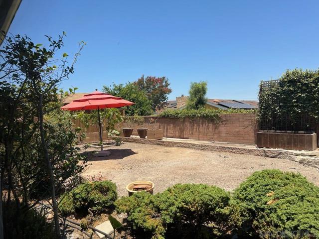 5852 Lomond Drive, San Diego CA: https://media.crmls.org/mediaz/495cd763-26f1-4c73-a45c-ccf25482fe9b.jpg