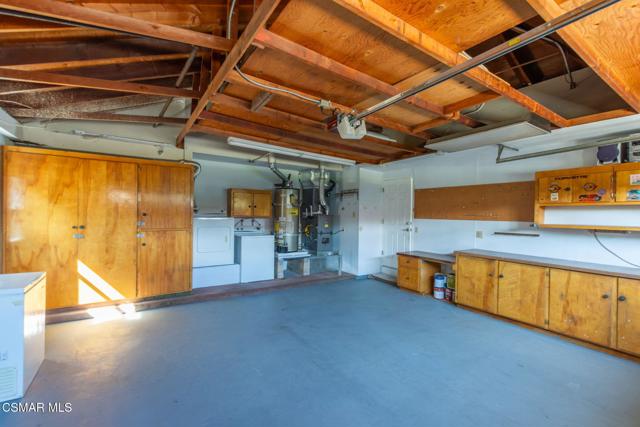 2927 Shirley Drive, Newbury Park CA: https://media.crmls.org/mediaz/495d9bfe-dfda-436b-ad03-01abeb5f6534.jpg