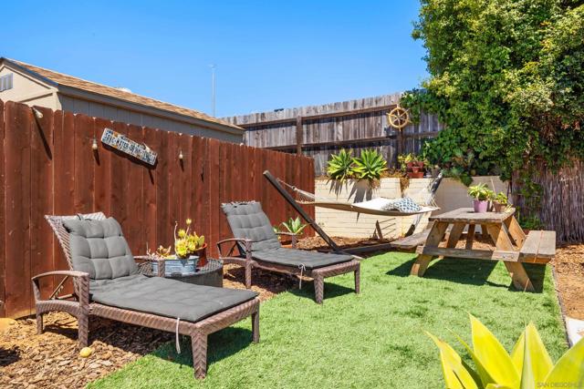 3380 Moraga Court, San Diego CA: https://media.crmls.org/mediaz/495e8be1-96f8-4b5c-8ba9-9d3db783c5b6.jpg