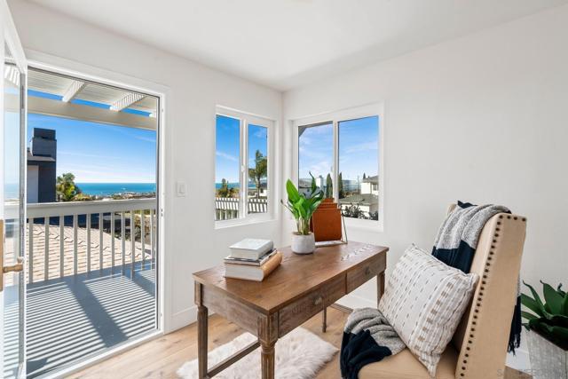 4569 Coronado Ave, San Diego CA: https://media.crmls.org/mediaz/495ece20-f9ac-4160-81b0-3f42c4098179.jpg