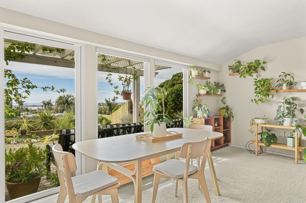 2552 Deerpark Dr - photo 8