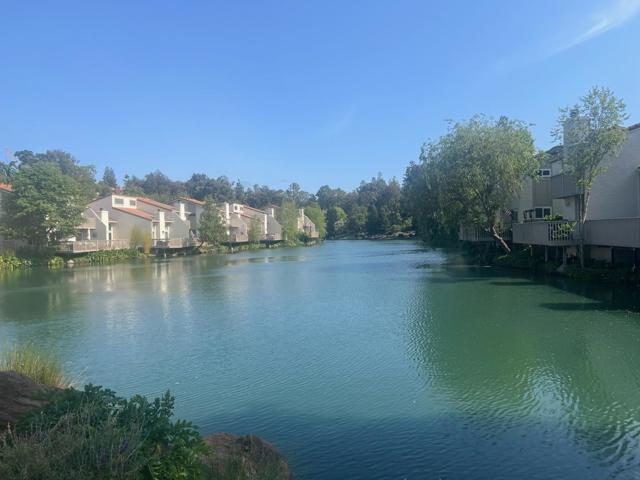 105 Calle Nivel, Los Gatos CA: https://media.crmls.org/mediaz/4960199d-652d-45e7-a860-c0204965ef0f.jpg