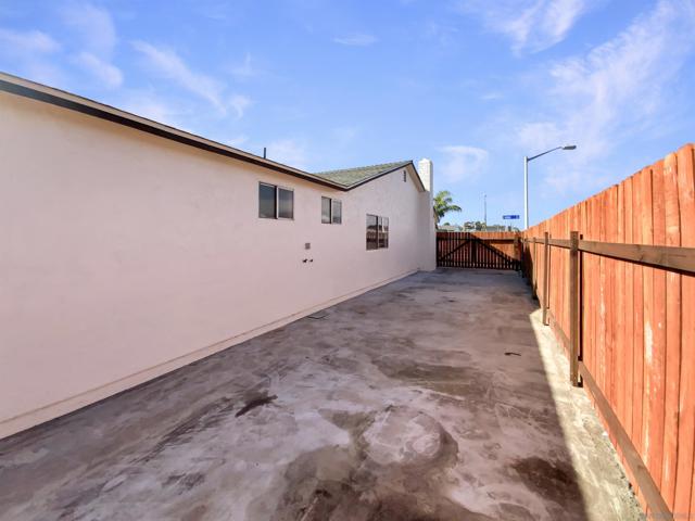 1885 Leon Ave, San Diego CA: https://media.crmls.org/mediaz/496074dc-d0b0-4f82-98e0-2e29a776205a.jpg