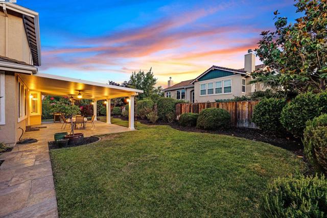 787 Barleta Ln, Livermore CA: https://media.crmls.org/mediaz/4960b5a9-f202-4b8a-be5d-54cff789b168.jpg