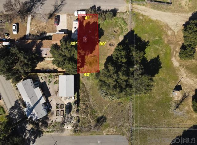 0 Laurel Dr, Campo CA: https://media.crmls.org/mediaz/49642110-8e9a-48e6-b87d-291a375adbe7.jpg