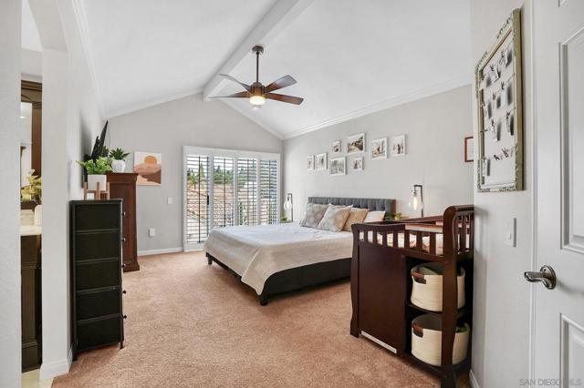 731 Edgewater Dr, Chula Vista CA: https://media.crmls.org/mediaz/496421d6-353f-422d-989c-f1f96682f71f.jpg