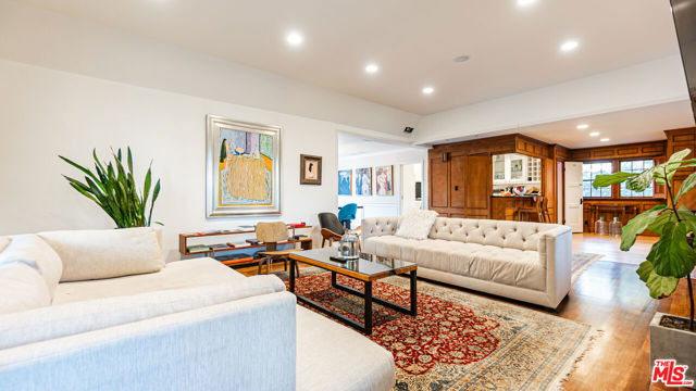 4 Bed Home for Sale in Los Angeles, California