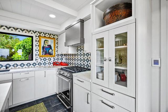 25550 Rio Vista Drive, Carmel CA: https://media.crmls.org/mediaz/4964e04e-1207-4891-aa30-f52ea27b6245.jpg