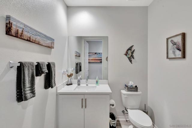 7603 Sage Ct., Santee CA: https://media.crmls.org/mediaz/496593f9-b390-4355-bc6f-56c9f5166efb.jpg