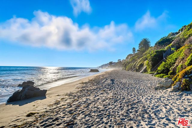 Drew Fenton | 31888 Sea Level Drive Malibu CA | MLS: 7442619