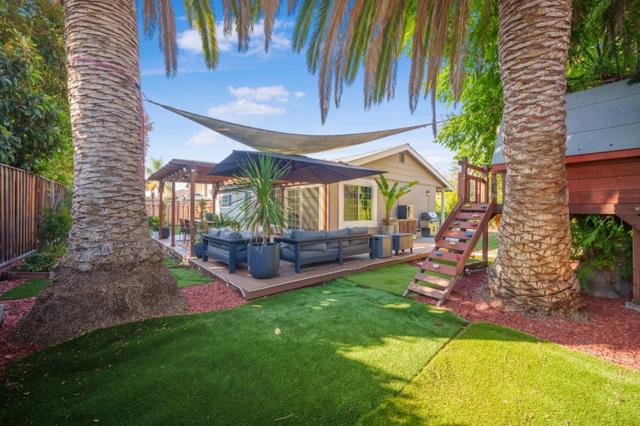 5510 Dunsburry Way, San Jose CA: https://media.crmls.org/mediaz/496654db-c1bc-44e6-9b6d-51849448c742.jpg