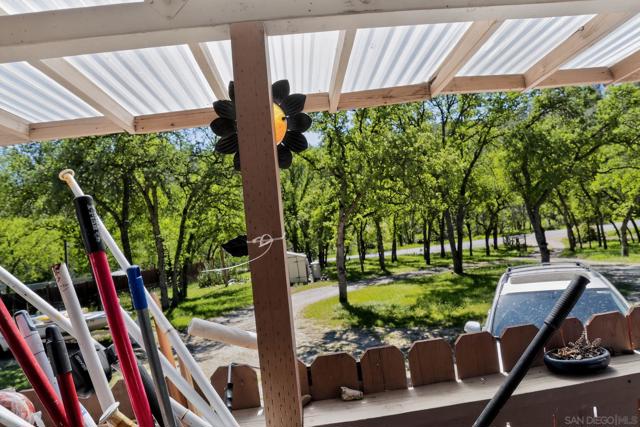 16522 Stagecoach, Corning CA: https://media.crmls.org/mediaz/496672d7-e9b1-48e8-ae41-b7e9eeac16ab.jpg