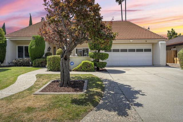 791 Pelleas Lane, San Jose CA: https://media.crmls.org/mediaz/4966e5c0-4265-4b59-9a7c-ec87e69b9326.jpg