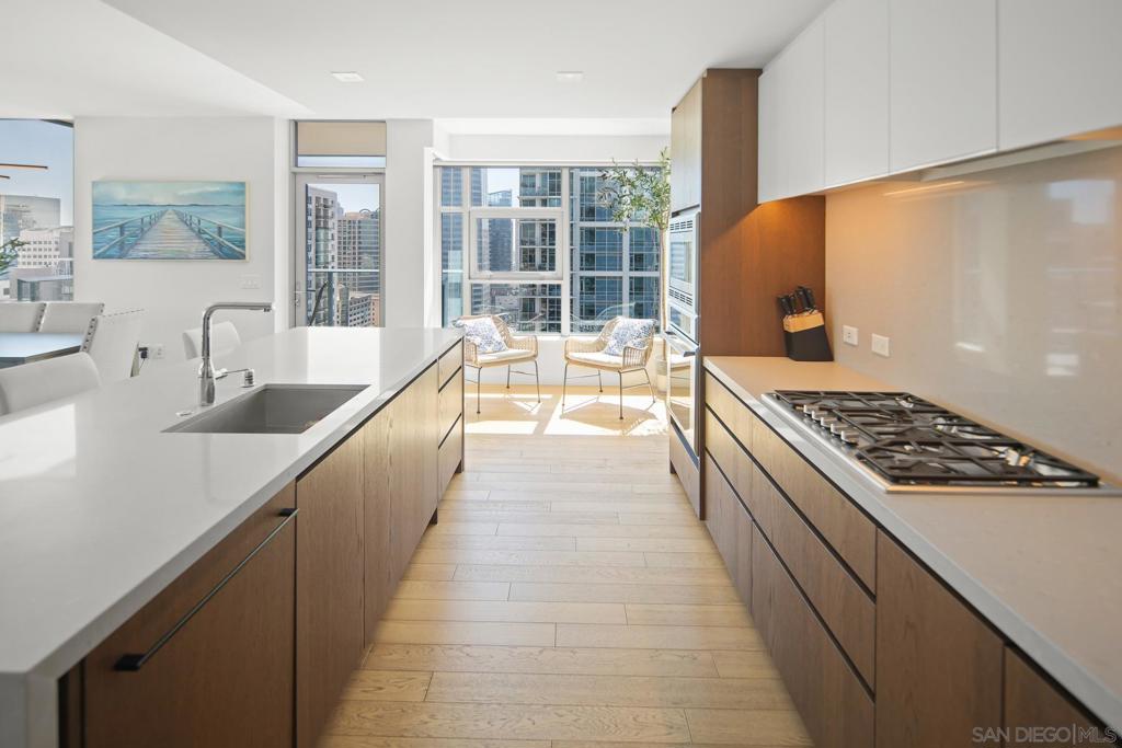 1388 Kettner Blvd #2006