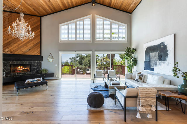 3643 Hampstead Road, Glendale CA: https://media.crmls.org/mediaz/4968091e-5316-4938-b18c-d4df91b2bbf4.jpg