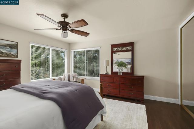 1020 Molad Ct, Concord CA: https://media.crmls.org/mediaz/49682faf-76f3-4f3a-8529-fcec259160b3.jpg