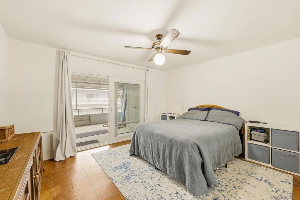 2364 Torrey Pines Rd. - photo 16