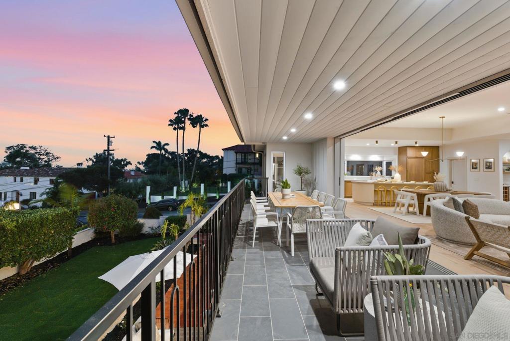 2409 Evergreen - photo 6