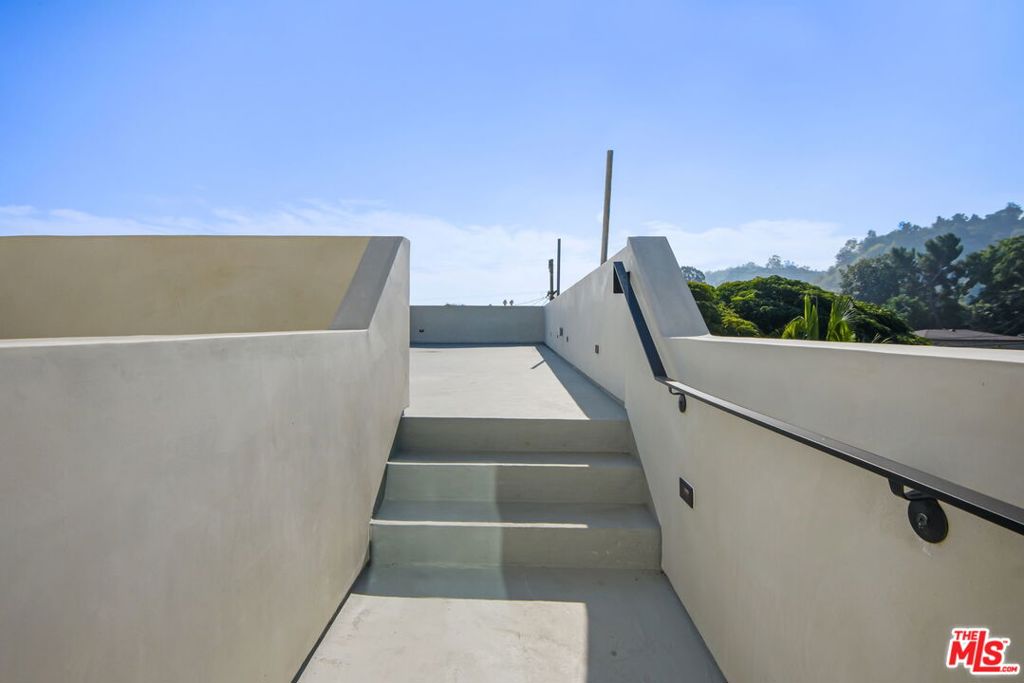 MLS #25616219 image #25