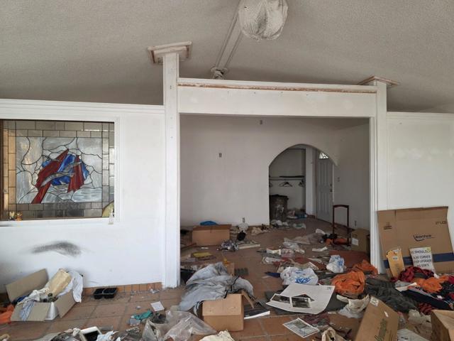 9563 &9561 Aisle Of Palms, Bombay Beach CA: https://media.crmls.org/mediaz/496ad92e-1c5d-4dec-a62e-346bec6b4f1a.jpg