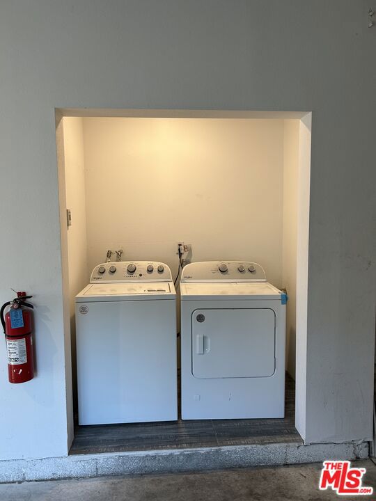 2112 S Highland Avenue, Los Angeles CA: https://media.crmls.org/mediaz/496b9a40-0cfc-481b-ada9-7f75e1c069bd.jpg