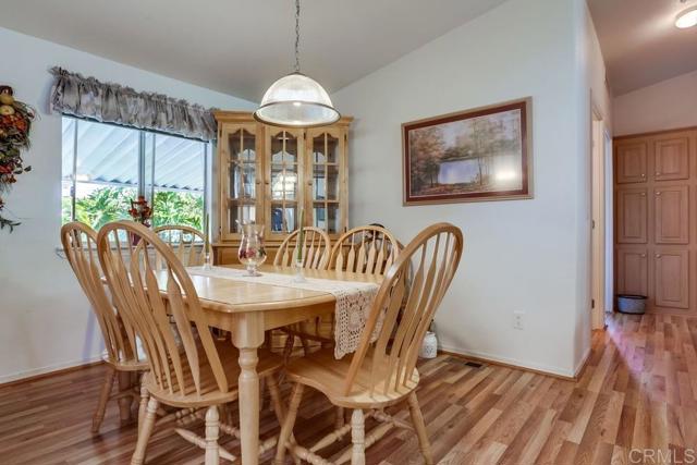 1750 W Citracado Parkway, Escondido CA: https://media.crmls.org/mediaz/496c5dbe-b9e5-413d-afa5-ae3f02f578af.jpg