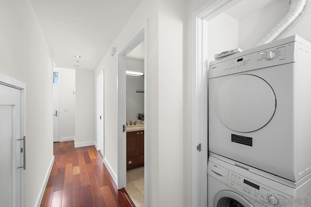 700 E Street - photo 20