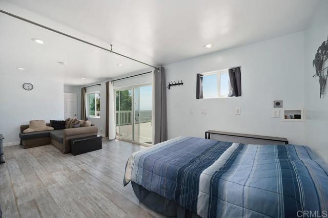 1656 Maria Avenue, Spring Valley CA: https://media.crmls.org/mediaz/496d5509-0148-4558-94a7-45aca9d9b616.jpg