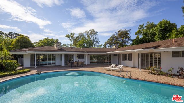 5 Caballeros Road, Rolling Hills, California 90274, 2 Bedrooms Bedrooms, ,3 BathroomsBathrooms,Residential,Sold,Caballeros,25585033