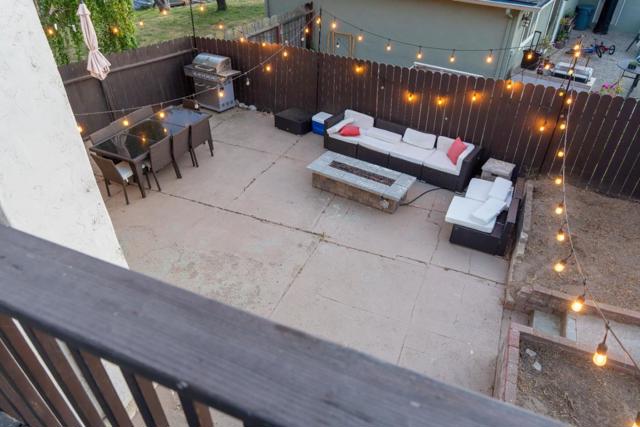 15105 Charter Oak Boulevard, Salinas CA: https://media.crmls.org/mediaz/496efcc3-14ba-44a7-a8c5-93b3f3c70895.jpg
