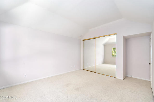 3041 Three Springs Drive, Westlake Village CA: https://media.crmls.org/mediaz/496f0569-1b8f-4adc-8018-5308dc3be033.jpg