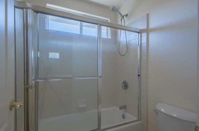 27606 Prestancia Circle, Salinas CA: https://media.crmls.org/mediaz/497092b2-2f1c-4ade-8d5b-8a8cb7c3ff06.jpg