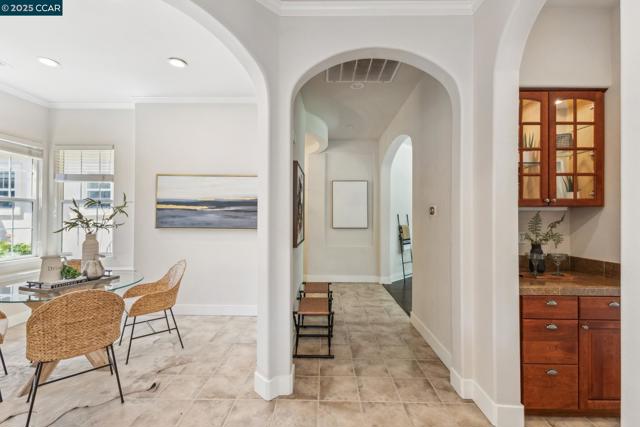 4280 Marietta Ct, Concord CA: https://media.crmls.org/mediaz/4971a15a-50db-42e7-b8ef-bc337d7d9632.jpg