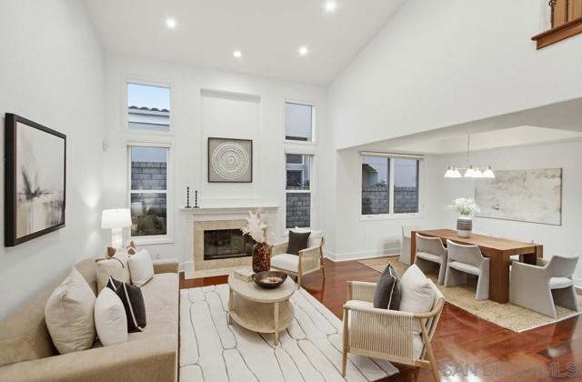 5448 Caminito Bayo, La Jolla CA: https://media.crmls.org/mediaz/497220bb-a771-4159-ad20-3cbf1c0228a9.jpg