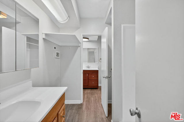 394 S MIRALESTE Drive, San Pedro CA: https://media.crmls.org/mediaz/49734cc3-f46f-430a-a365-0c852f0b84ec.jpg