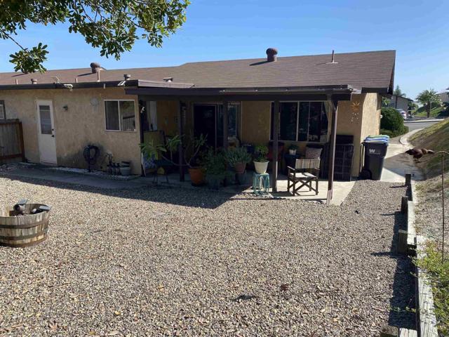 Detail Gallery Image 11 of 15 For 4734 Rim Rock Rd, Oceanside,  CA 92056 - 2 Beds | 1 Baths